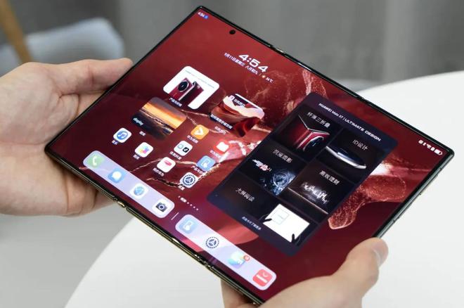 ld 6 vs iPhone16 Pro Max：机皇之争z6尊龙·中国网站华为Mate XT vs 三星 Z Fo(图4)