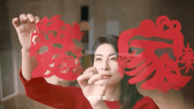 一支不像“广告”的广告片尊龙人生就是博今年春节(图4)